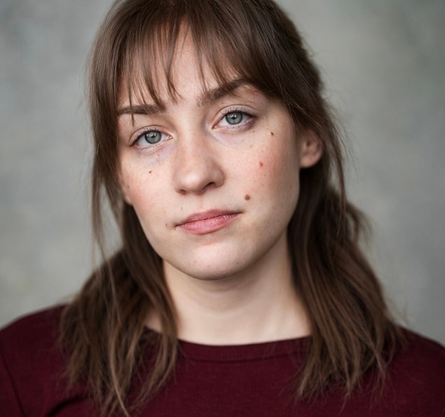 Lex Leone headshot
